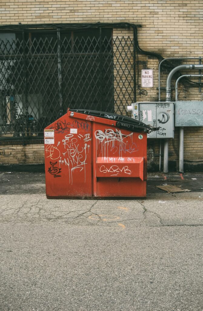 Commercial Dumpster 9 bruno guerrero l5tvmiC1jaM unsplash 1